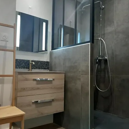Grand T2 Au Coeur De Biarritz, Proche Plages Et Halles - Fr-1-239-581 شقة